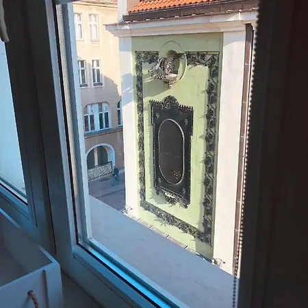 Best Location Cinema *