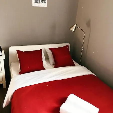 Best Location Cinema Apartment *